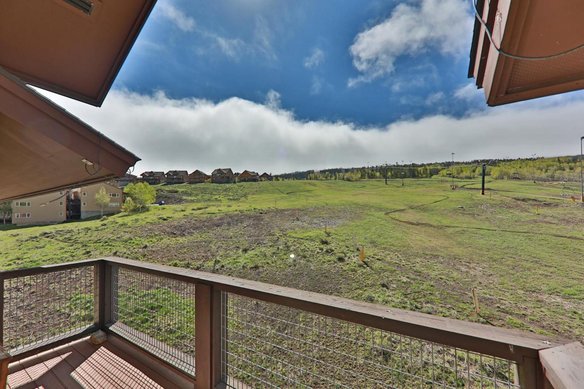 Basecamp Granby Quarto foto