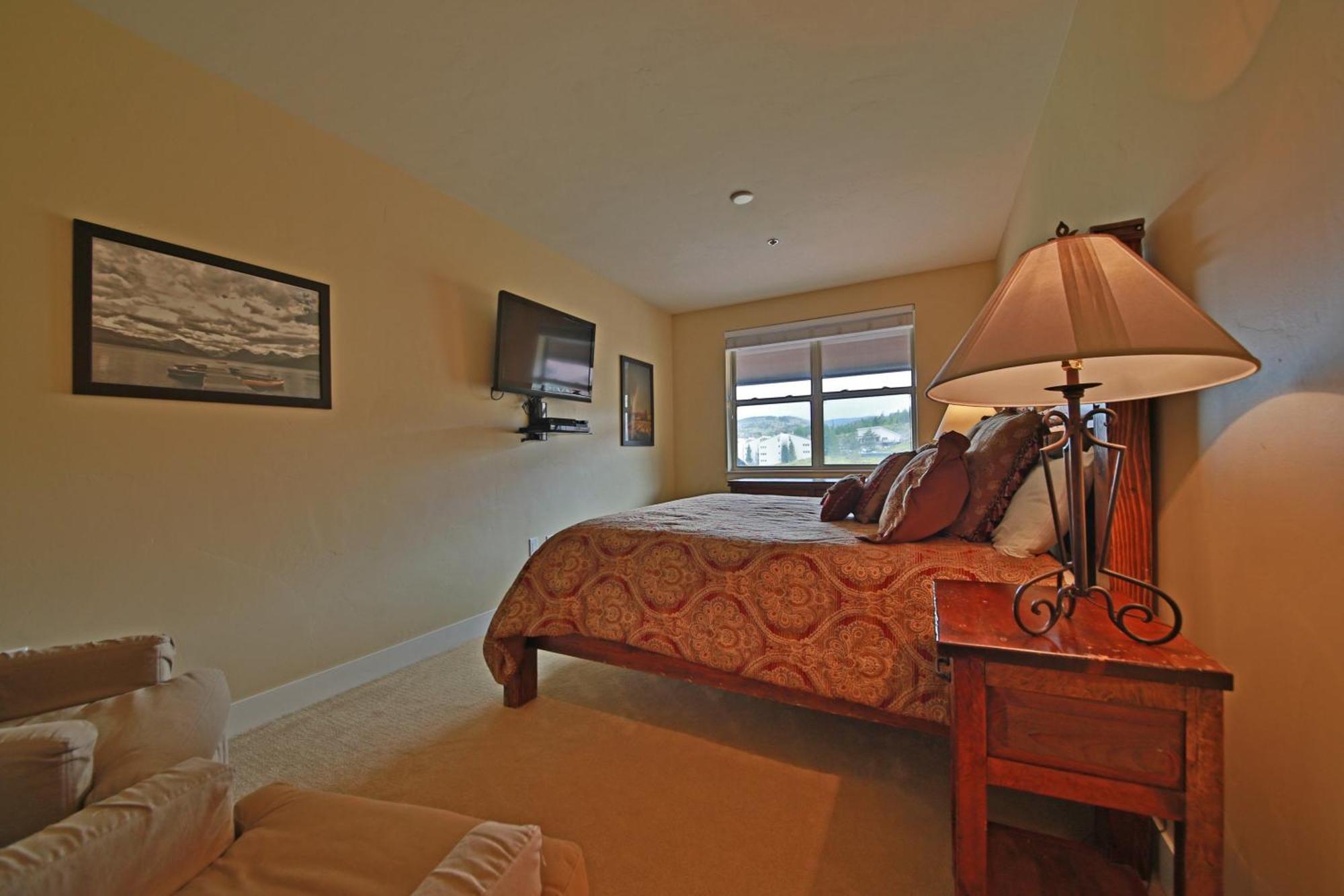 Basecamp Granby Quarto foto