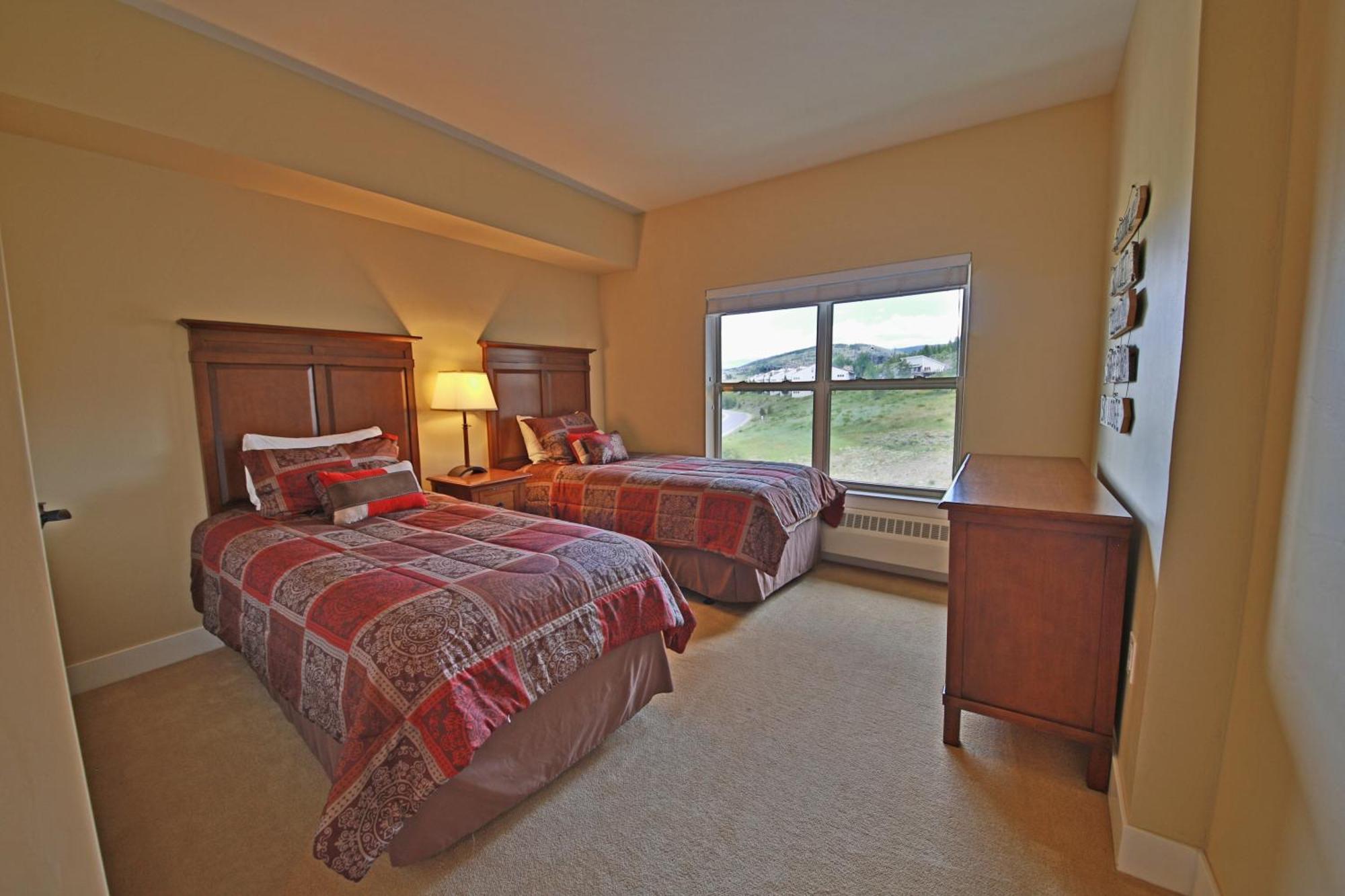 Basecamp Granby Quarto foto